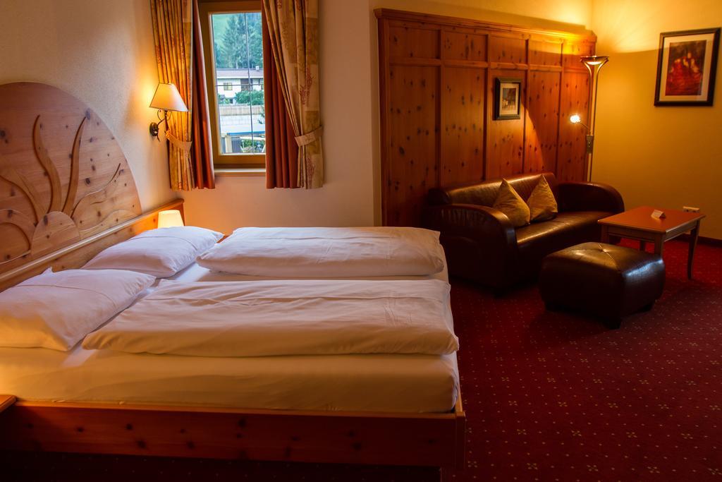 Familien Hotel Mozart リート・イム・オーバーインタール 部屋 写真