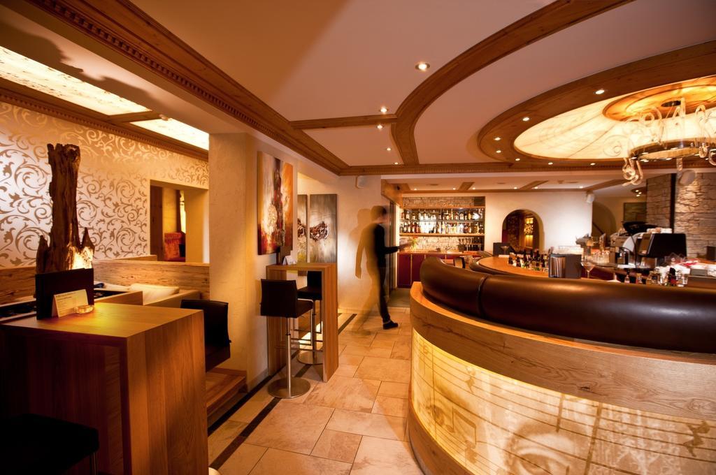 Familien Hotel Mozart リート・イム・オーバーインタール エクステリア 写真